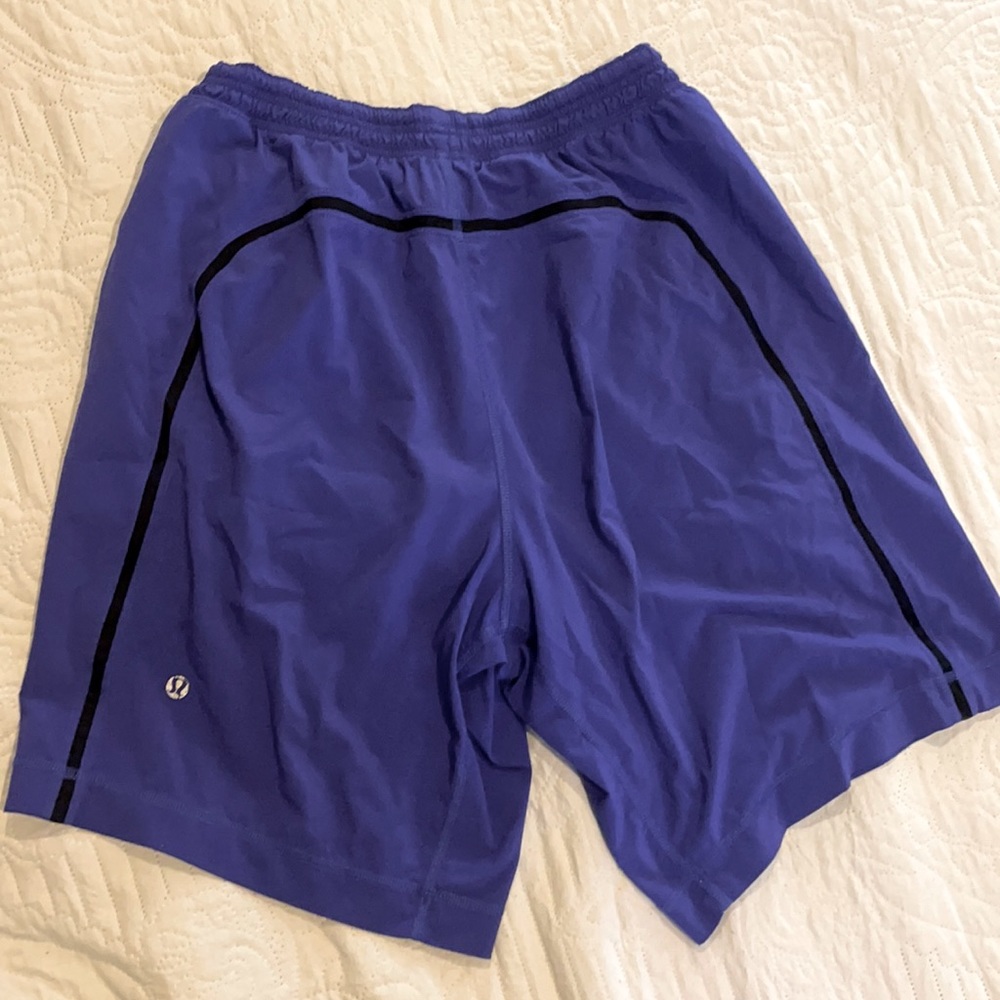 Lululemon Pace Breaker w/ Liner 9” Shorts